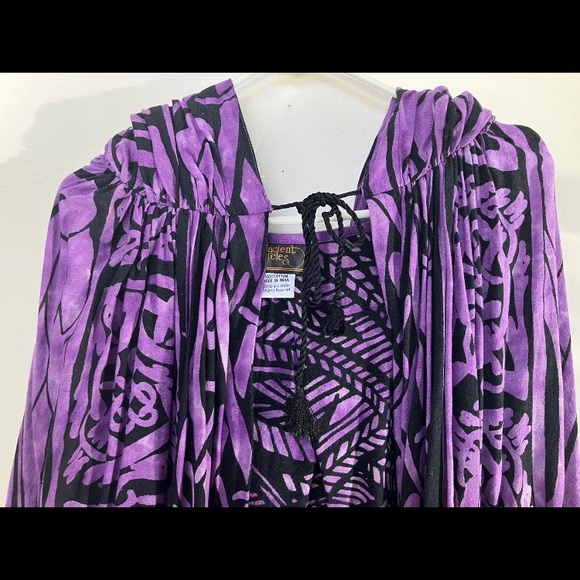 Ancient Circles Vintage Celtic Cloak Hooded Purple Black Fantasy Cosplay - Picture 2 of 8
